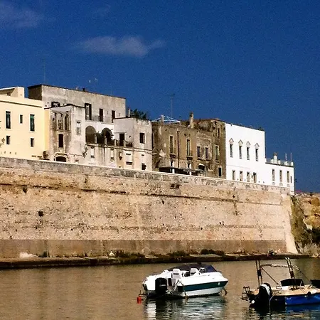 Semesterbostad Casa Soleluna Uggiano La Chiesa